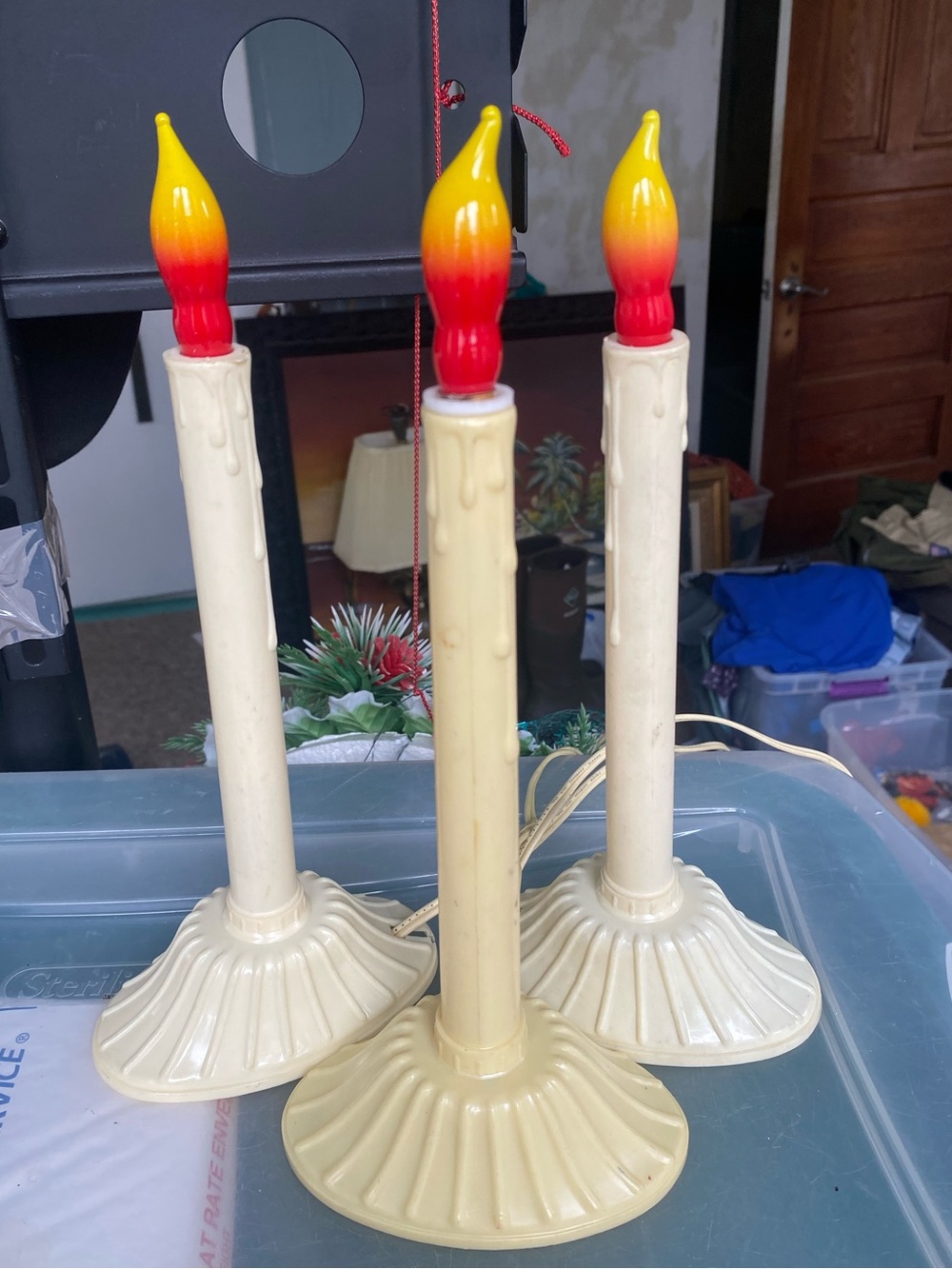 3 Vintage Christmas Window Tiered Candle Drip Wax Plastic Red Flame Bulb